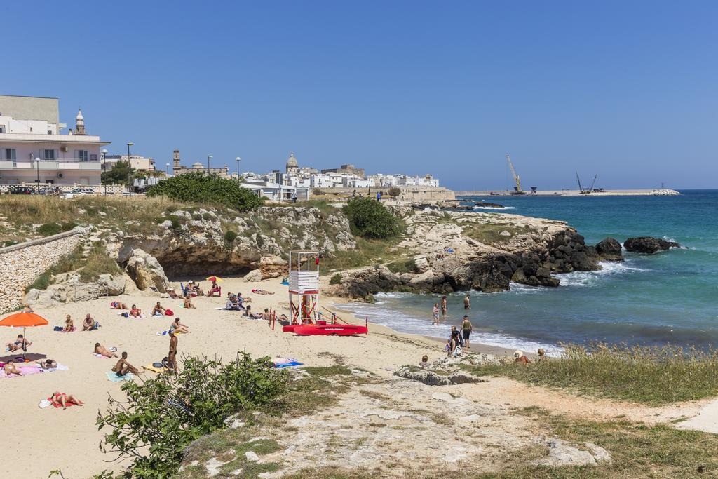 Casetta Sul Mare A Monopoli Exterior photo